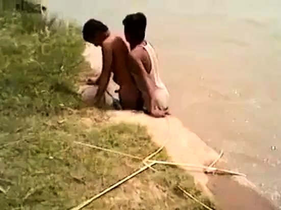 Download Mobile Porn Videos - Indian Gay Boys Fucking Fun Near River -  789653 - WinPorn.com