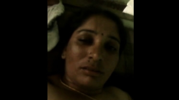747px x 421px - Download Mobile Porn Videos - Hot Telugu Des Strip Saree - 917561 -  WinPorn.com